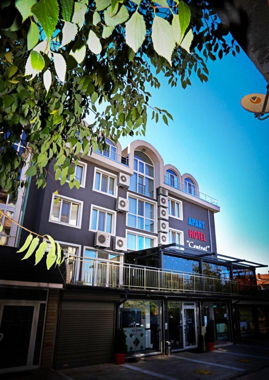 Apart Hotel Central Momcsilgrad Kültér fotó
