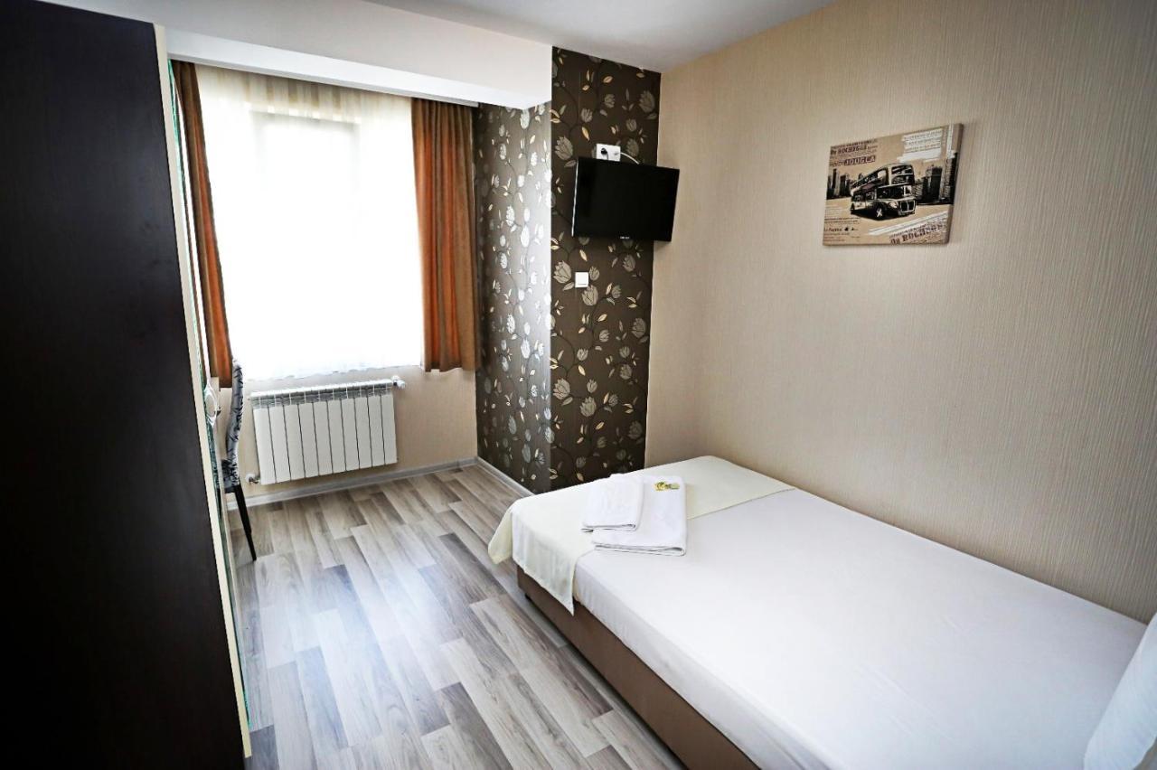 Apart Hotel Central Momcsilgrad Kültér fotó